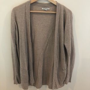 Cardigan with pockets